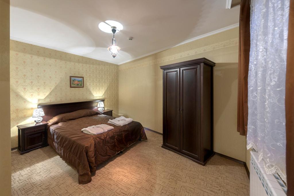 Hotel Izvora 2 Arbanasi Kamer foto